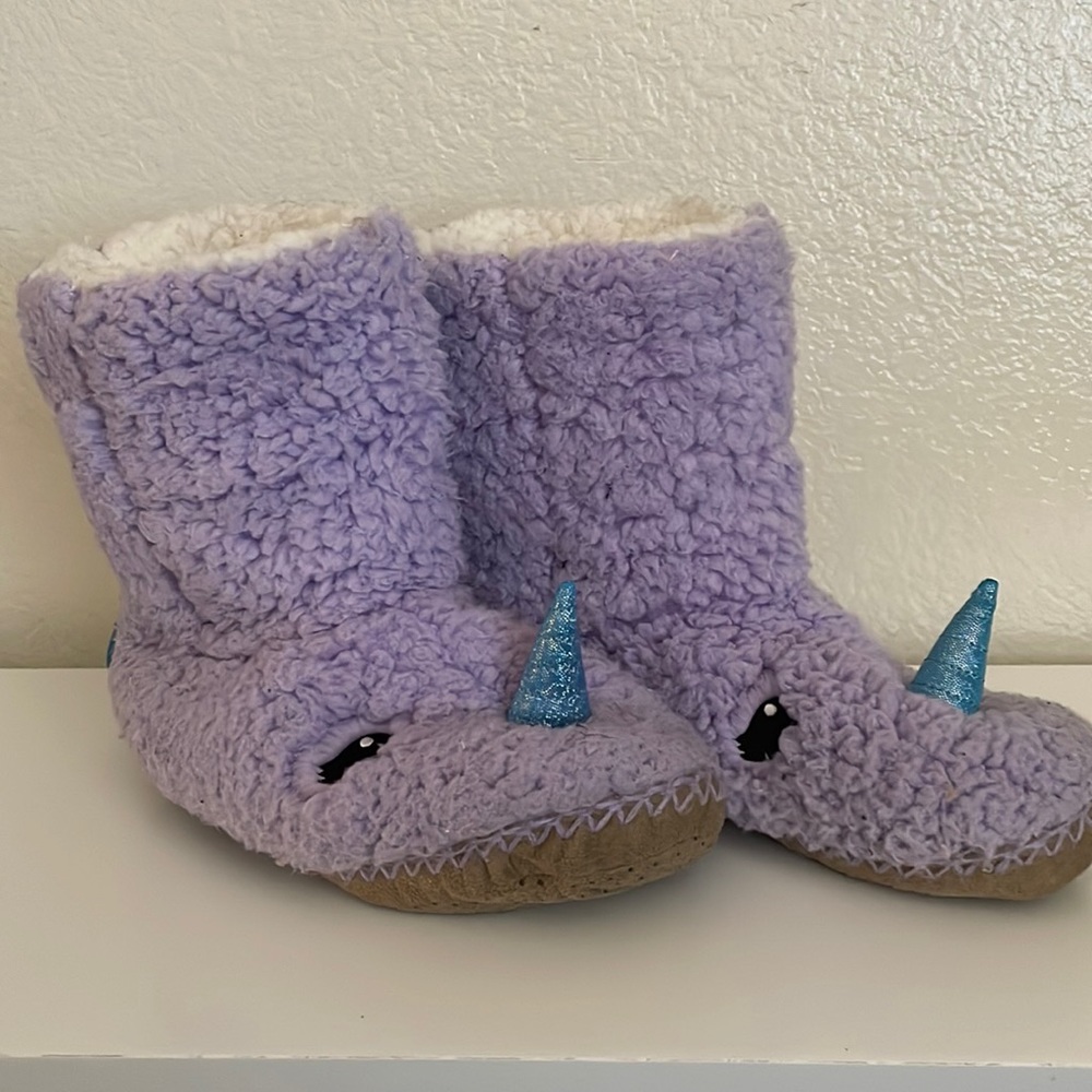 Kids Slippers. Purple. Kids XL